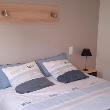 Maison De La Plage Des Amiets Cleder Ngoại thất bức ảnh
