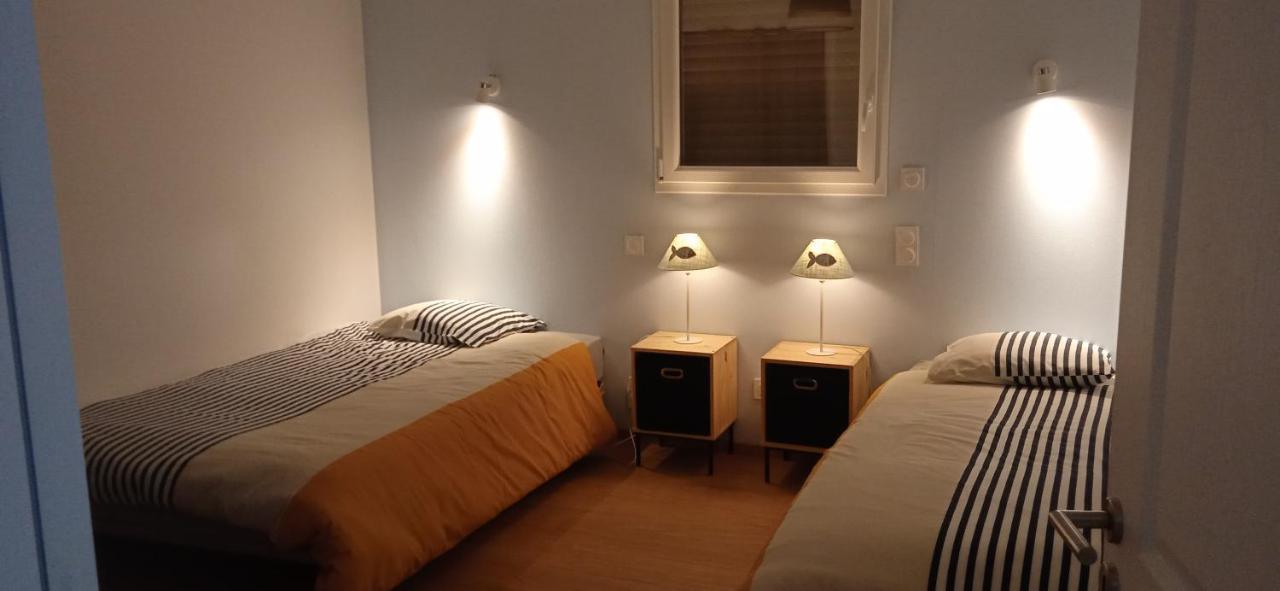 Maison De La Plage Des Amiets Cleder Ngoại thất bức ảnh